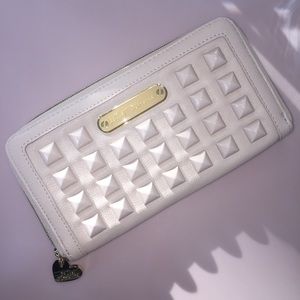 NWOT Betsey Johnson Studded Wallet - Cream / Gold